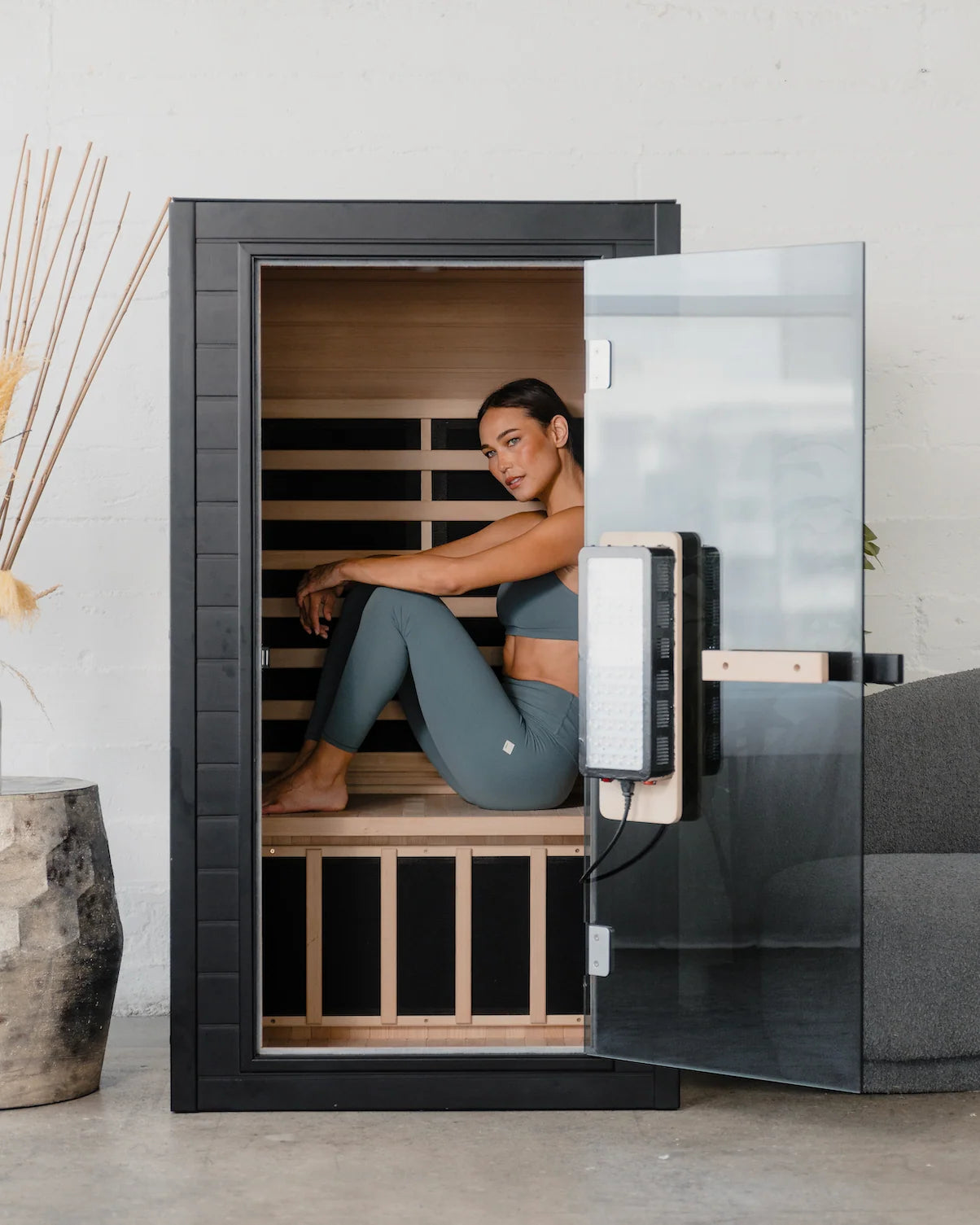 ® Solara: 1-Person Full Spectrum Infrared Sauna
